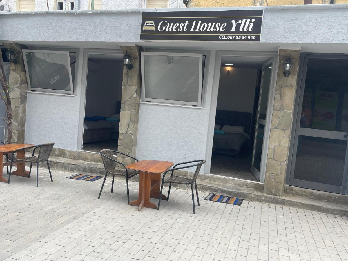 Ylli Guesthouse Përmet Eksteriør billede